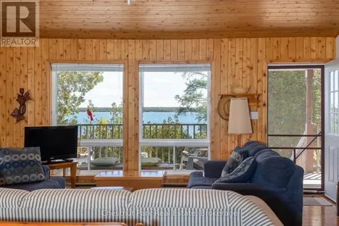 11 Eagle Road Northern Bruce Peninsula ON N0H 2R0