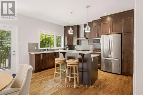 270 Royal Avenue Ottawa ON K2A 1T5