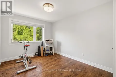 270 Royal Avenue Ottawa ON K2A 1T5