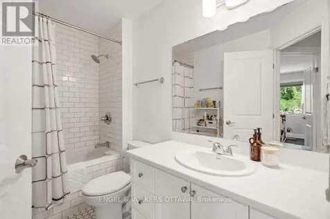 270 Royal Avenue Ottawa ON K2A 1T5