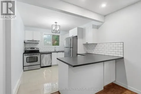 195 Deschamps Avenue Ottawa ON K1L 5Z3