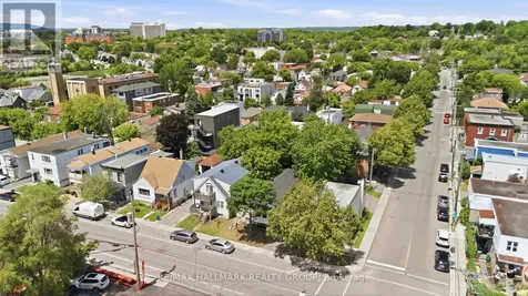 195 Deschamps Avenue Ottawa ON K1L 5Z3