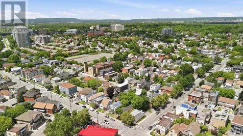 195 Deschamps Avenue Ottawa ON K1L 5Z3