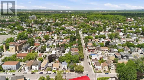 195 Deschamps Avenue Ottawa ON K1L 5Z3