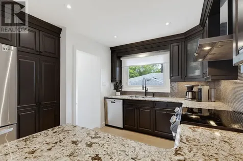 336 Tuck Drive Burlington (shoreacres) ON L7L 2R3