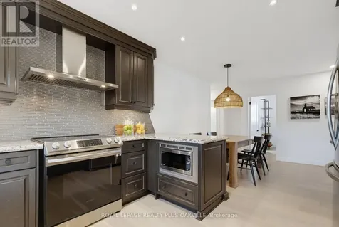 336 Tuck Drive Burlington (shoreacres) ON L7L 2R3