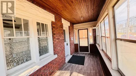 138 Glasgow Street Kitchener ON N2G 2G9