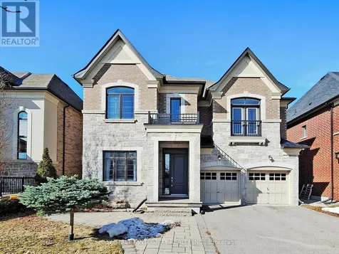 57 Strawbridge Farm Drive Aurora (aurora Grove) ON L4G 0L2
