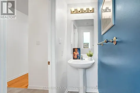 292 London Terrace Ottawa ON K1K 4T2