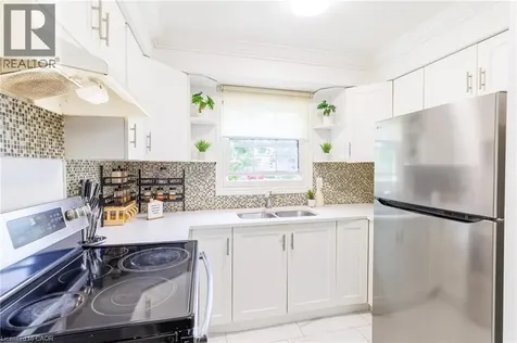 1725 Ernest Avenue London ON N6E 2W3