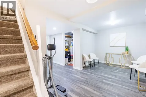 1725 Ernest Avenue London ON N6E 2W3