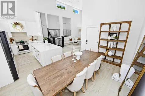 2138 Truscott Drive Mississauga (clarkson) ON L5J 2A6