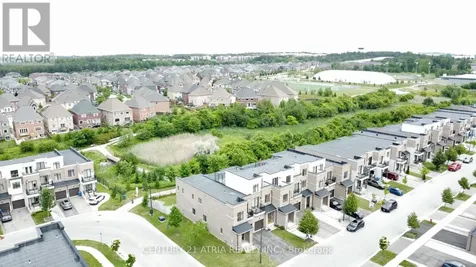 140 Elyse Court Aurora ON L4G 1H4