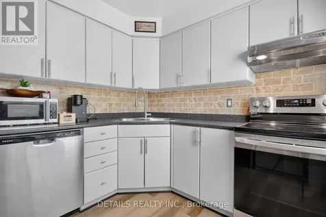 1753 Heatherington Road Ottawa ON K1V 8T8