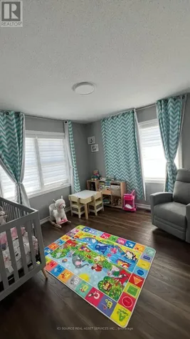 330 Sweetclover Way Ottawa ON K4A 1E6