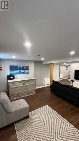 330 Sweetclover Way Ottawa ON K4A 1E6