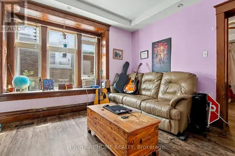 30 Hohner Avenue Kitchener ON N2H 2V4