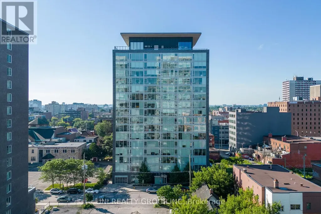 300 Lisgar Street Ottawa ON K2P 0E2