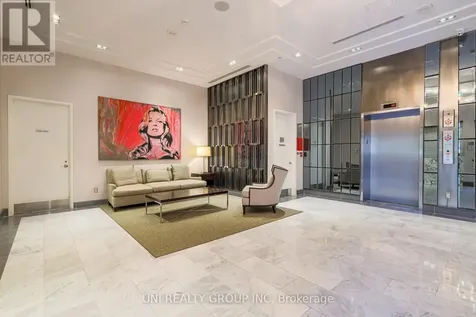 300 Lisgar Street Ottawa ON K2P 0E2