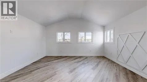 85 Albany Avenue Hamilton ON L8H 2H4