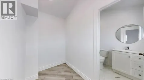 85 Albany Avenue Hamilton ON L8H 2H4