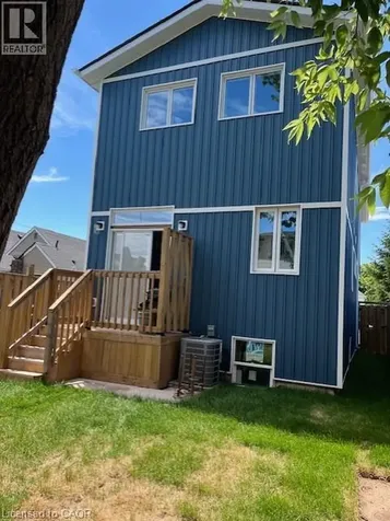 85 Albany Avenue Hamilton ON L8H 2H4