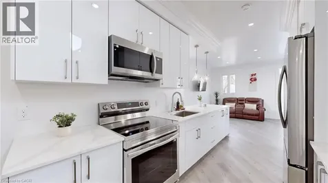 85 Albany Avenue Hamilton ON L8H 2H4