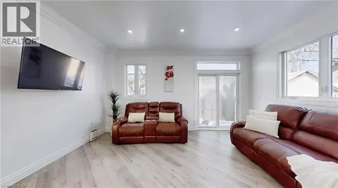 85 Albany Avenue Hamilton ON L8H 2H4