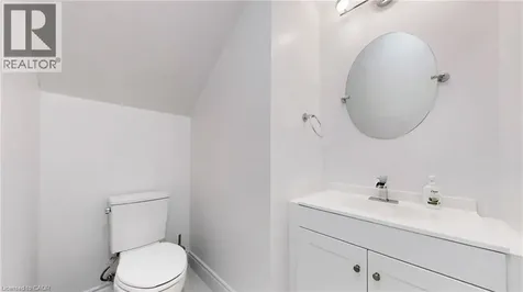 85 Albany Avenue Hamilton ON L8H 2H4