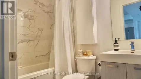 203 Catherine Street Ottawa ON K2P 1J5