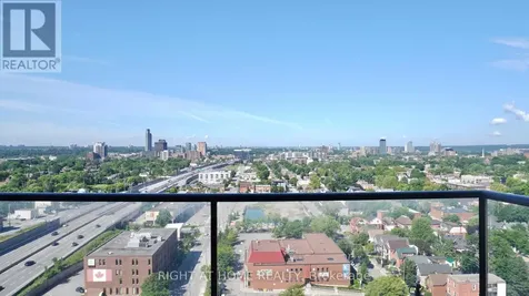 203 Catherine Street Ottawa ON K2P 1J5