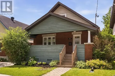 94 Marlborough Avenue Ottawa ON K1N 8E9