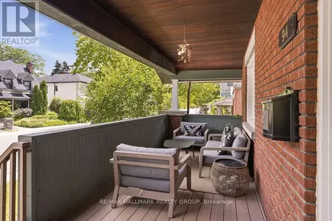 94 Marlborough Avenue Ottawa ON K1N 8E9