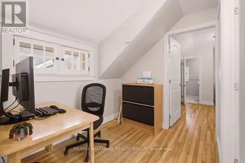 94 Marlborough Avenue Ottawa ON K1N 8E9