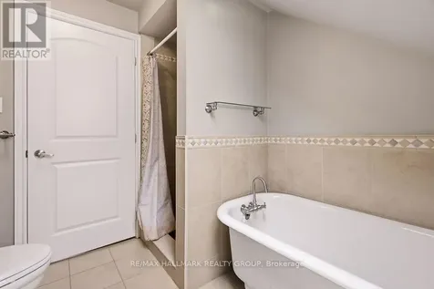 94 Marlborough Avenue Ottawa ON K1N 8E9