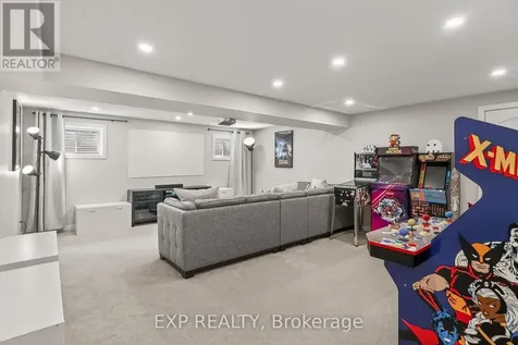 909 Lesage Way Ottawa ON K1W 0M8