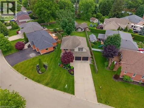 9 Burnside Drive Ayr ON N0B 1E0