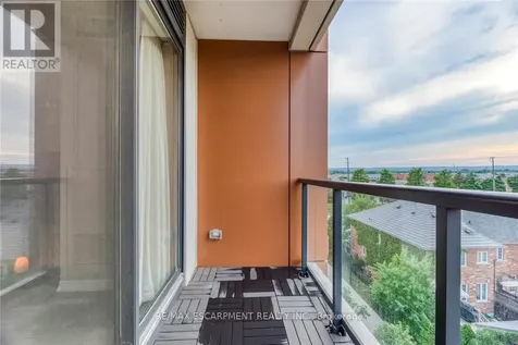 5001 Corporate Drive Burlington (uptown) ON L7L 0H5
