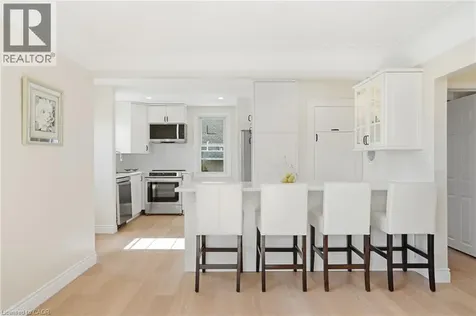 894 Garth Street Hamilton ON L9G 4K9