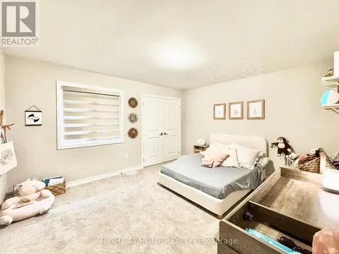 66 Gemini Drive Barrie ON L9J 0P8