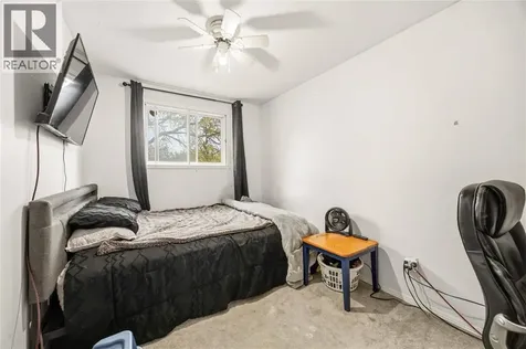 854 Lanark Crescent Sarnia ON N7S 4E4