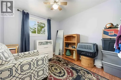 854 Lanark Crescent Sarnia ON N7S 4E4