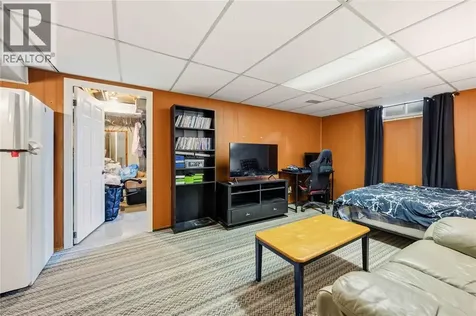 854 Lanark Crescent Sarnia ON N7S 4E4