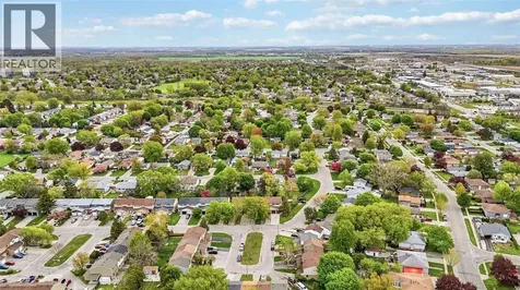 854 Lanark Crescent Sarnia ON N7S 4E4