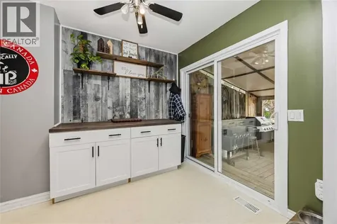 854 Lanark Crescent Sarnia ON N7S 4E4