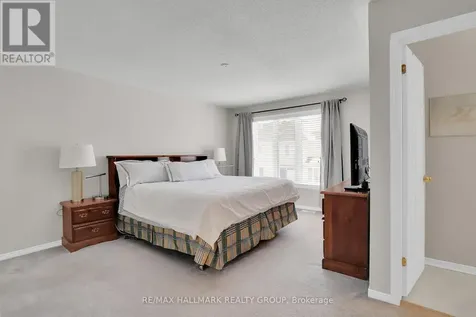 634 Aquaview Drive Ottawa ON K4A 4W2