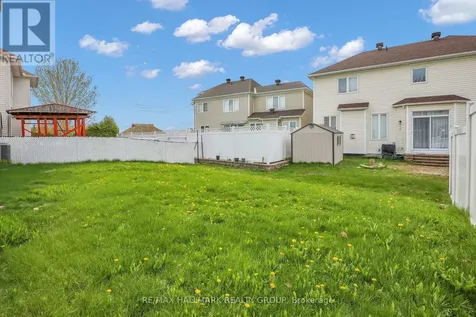 634 Aquaview Drive Ottawa ON K4A 4W2