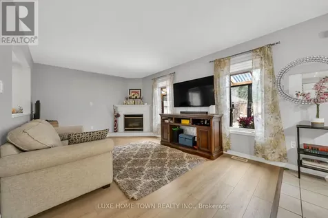 27 Fraserwood Court Cambridge ON N1S 5B6