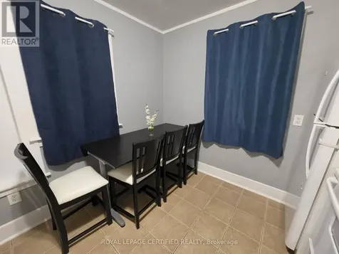 1184 Janette Avenue Windsor ON N9A 5A7