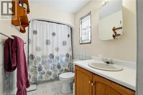 30 Hohner Avenue Kitchener ON N2H 2V4